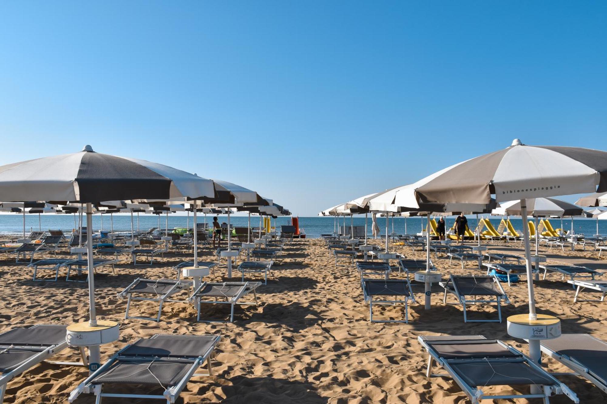 Aparthotel Pineda Bibione Kültér fotó